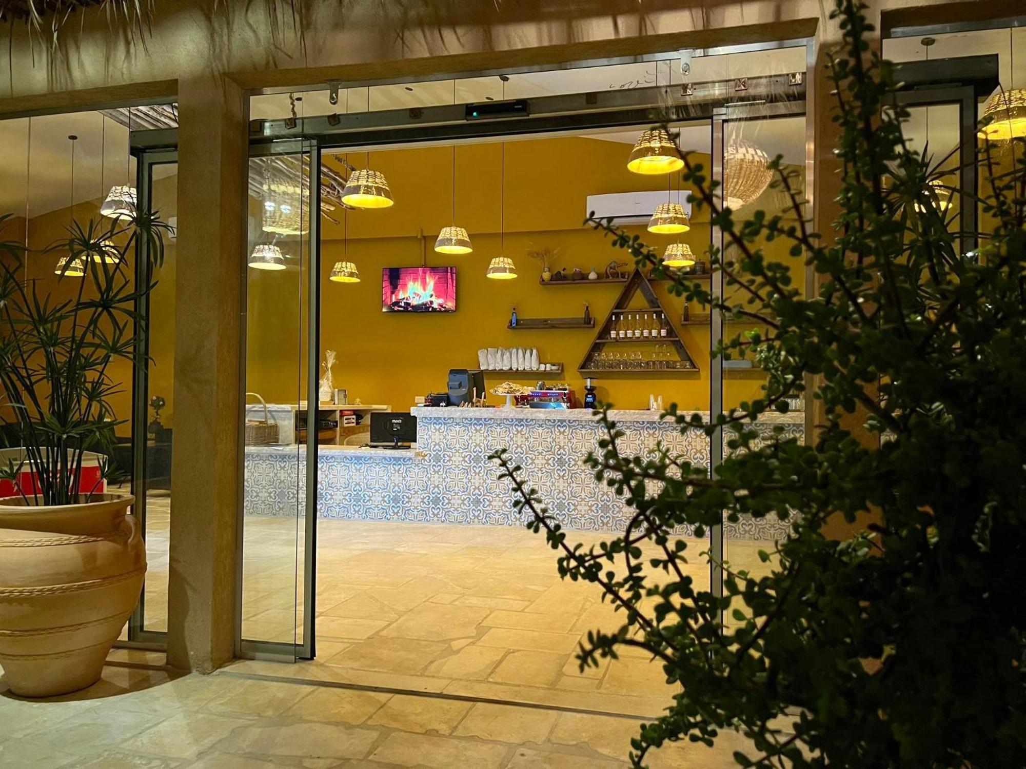Adama Boutique Hotel ميتزبي رامون المظهر الخارجي الصورة
